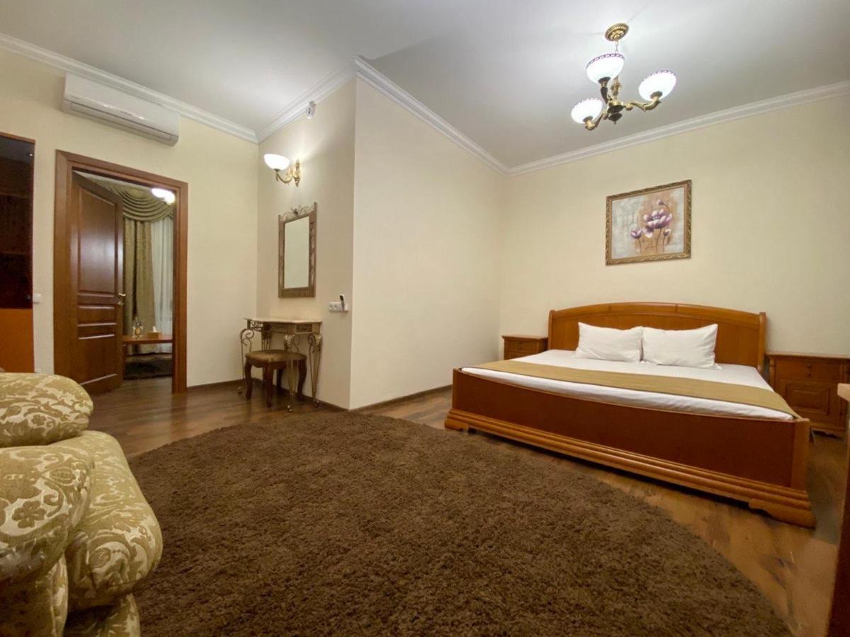 Boomerang Business Hotel Odessza Kültér fotó