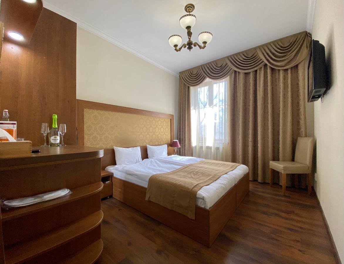 Boomerang Business Hotel Odessza Kültér fotó