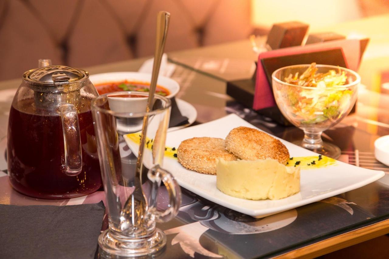 Boomerang Business Hotel Odessza Kültér fotó