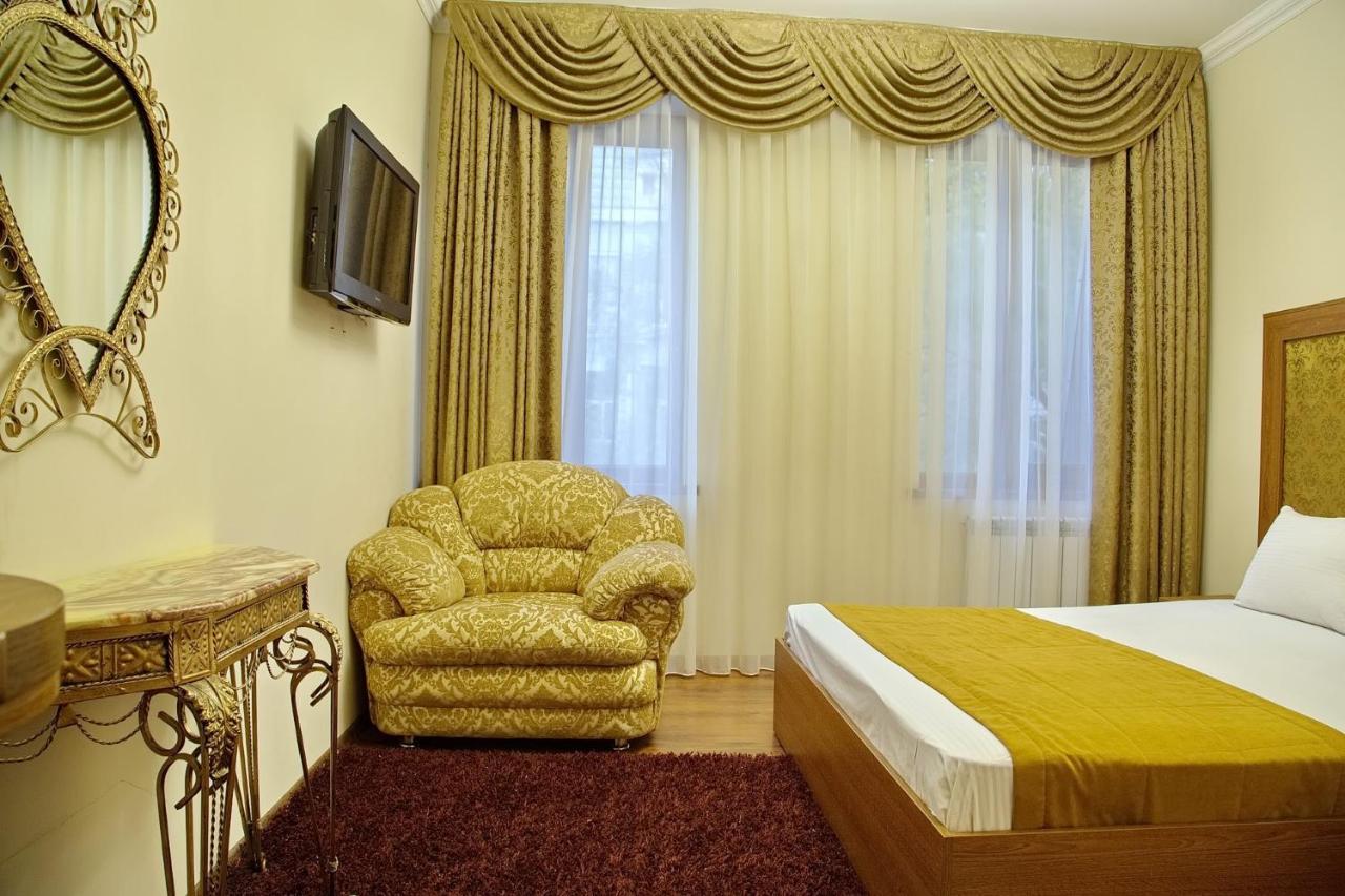 Boomerang Business Hotel Odessza Kültér fotó