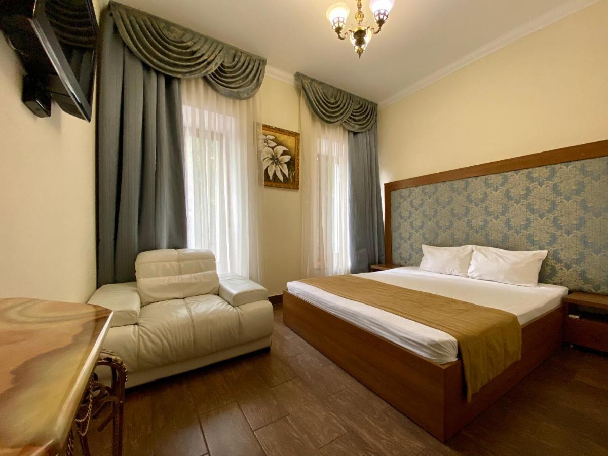 Boomerang Business Hotel Odessza Kültér fotó